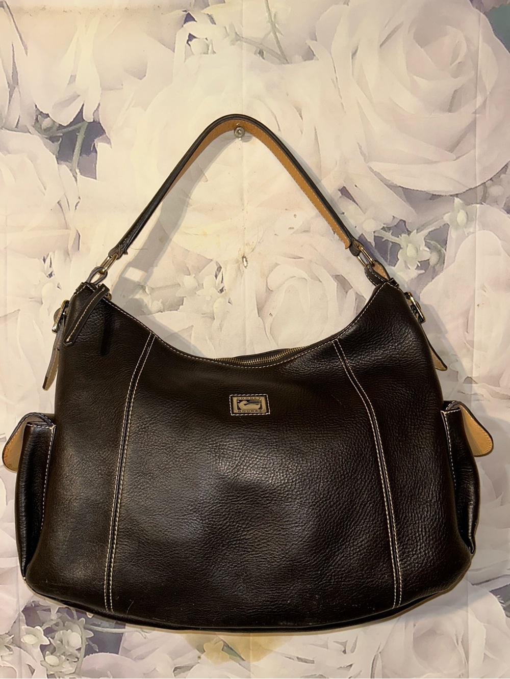 Dooney & Bourke  Pebbled Leather Shoulder Bag Signature Series Brown Purse
